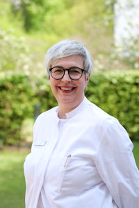 Portraitbild Dr. Jana Barinoff Portraitbild Dr. Jana Barinoff